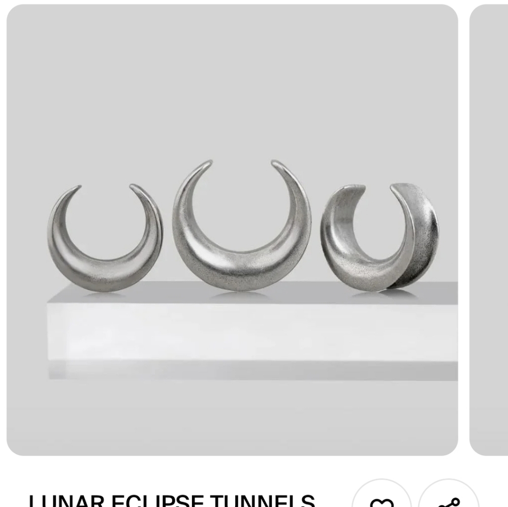 Elegant Silver Hoop Earrings - Picture 3 of 4